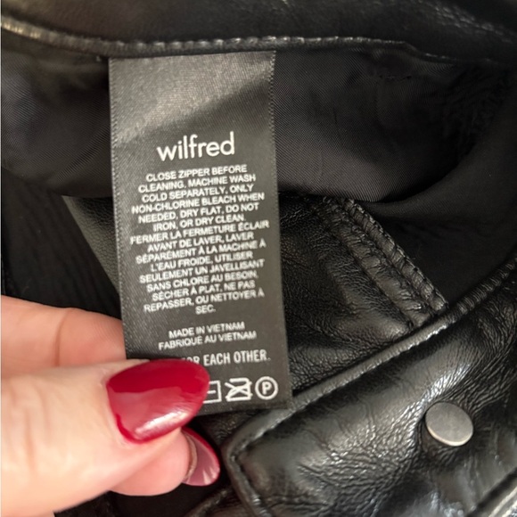 Aritzia Wilfred Melina Vegan Leather Pants Black Size 10 High Rise Straight Leg - Picture 5 of 6